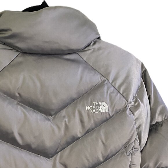 The North Face | 550 Aconcagua Down Jacket Metallic Silver | Size Medium Women's - Picture 7 of 12